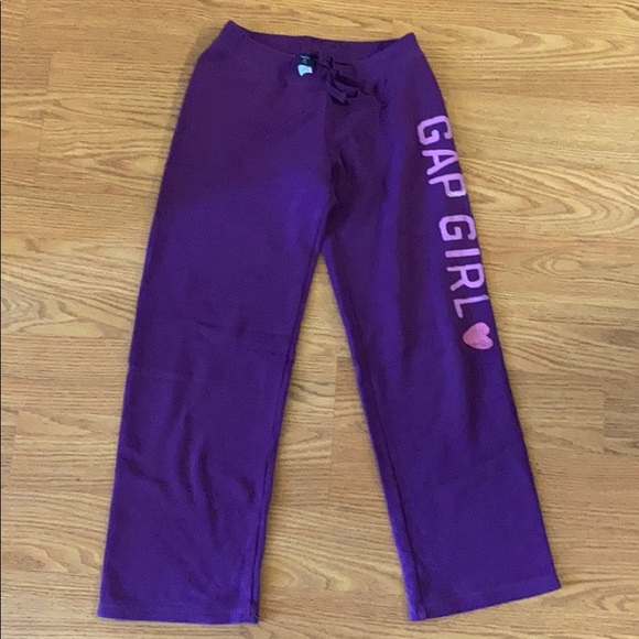 Sweat - Picture 2 of 4